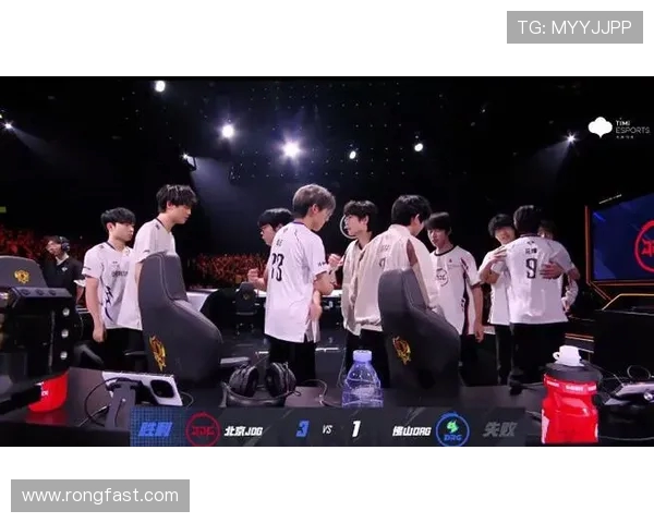 DOTA2战局分析:探讨JDG在防守与反击中的得失与策略调整 DOTA2战局分析:探讨JDG在防守与反击中的得失与策略调整