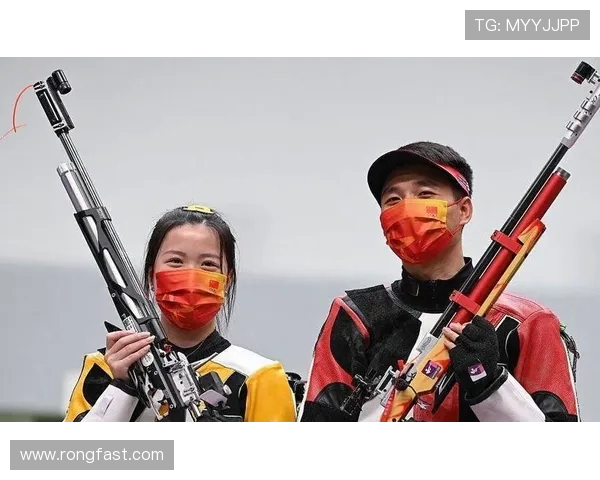 上海足球队在奥运会中的团队协作表现值得赞赏与反思