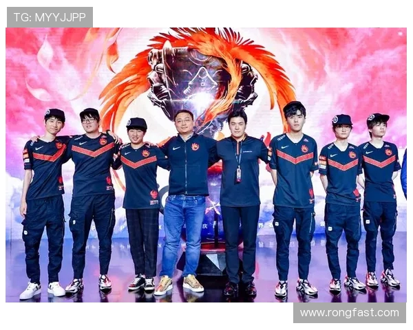 FPX战术深度解析：如何在CSGO中掌控比赛节奏与策略布局