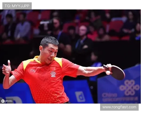 上海足球队在个人能力排行榜中荣登第六名展现实力与潜力