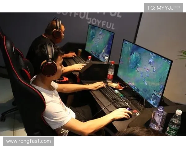 对话刘伟：回顾英雄联盟职业生涯的辉煌与挑战