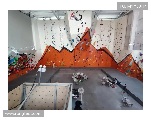 广州攀岩队在极限运动会中的灵活性表现分析与点评