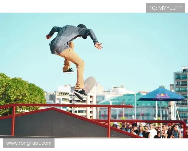 成都极限运动队的奋斗与突破：一段激情与挑战交织的历程揭秘