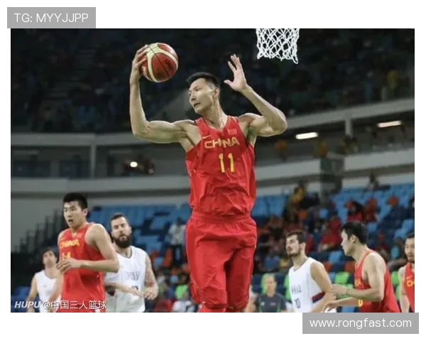 杭州篮球队在奥运会上的团队协作表现值得称赞与反思