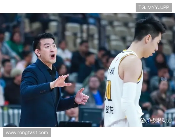 CBA上海队与深圳队第五场激战即将上演谁将赢得关键胜利