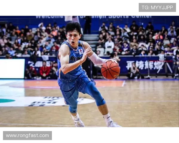 刘晓宇的奋斗历程与篮球梦想如何激励年轻一代追求卓越与坚持不懈的精神