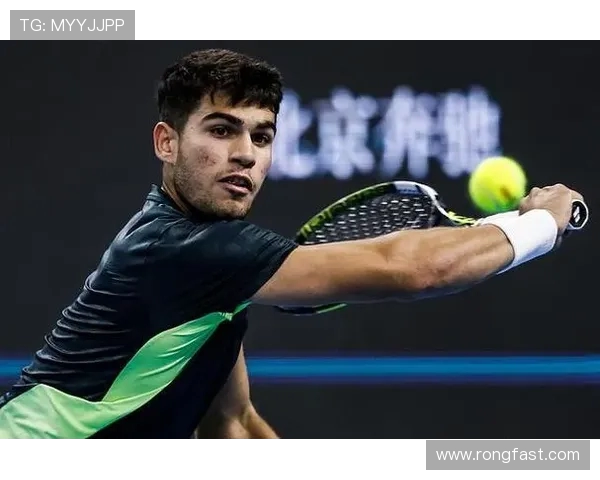 埃因霍温与阿尔克马尔激战正酣谁能在这场对决中笑到最后