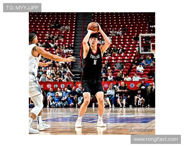 夏季联赛精彩对决爵士队挑战骑士队展现年轻球员风采与实力较量