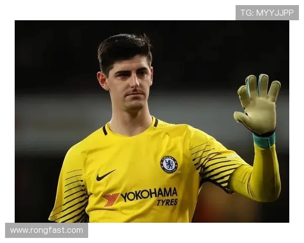 库尔图瓦：守护者的传奇之路与足球世界的辉煌成就