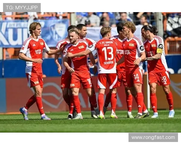 梦一队与西班牙的精彩对决揭示足球战术的博弈与激情