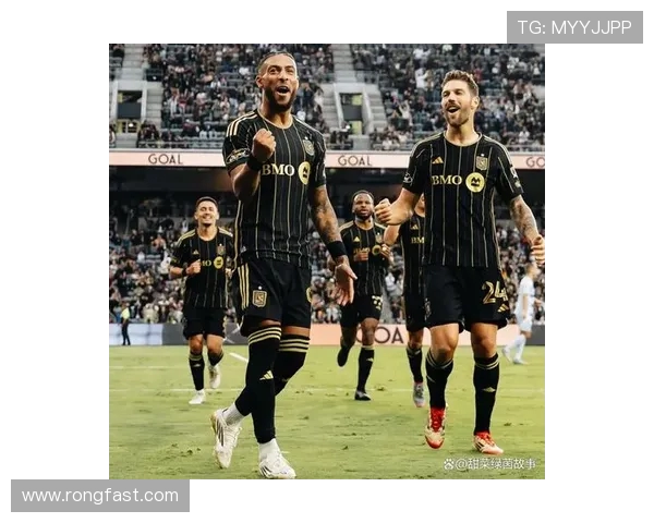 洛杉矶对阵科罗拉多精彩直播全程回顾与赛后分析 洛杉矶对阵科罗拉多精彩直播全程回顾与赛后分析