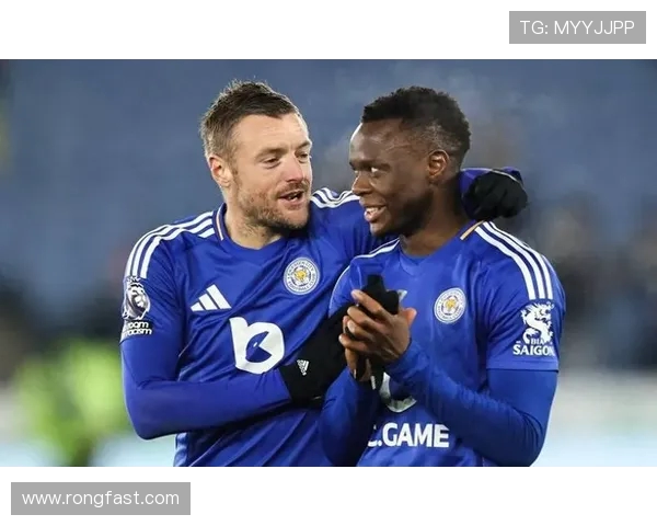 莱斯特城迎战西汉姆联双方争夺英超关键积分的激烈对决 莱斯特城迎战西汉姆联双方争夺英超关键积分的激烈对决