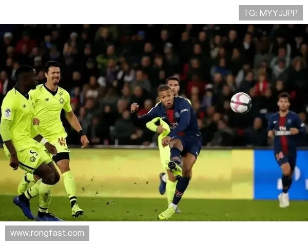 里尔与巴黎圣日耳曼2019赛季精彩对决回顾与分析 里尔与巴黎圣日耳曼2019赛季精彩对决回顾与分析