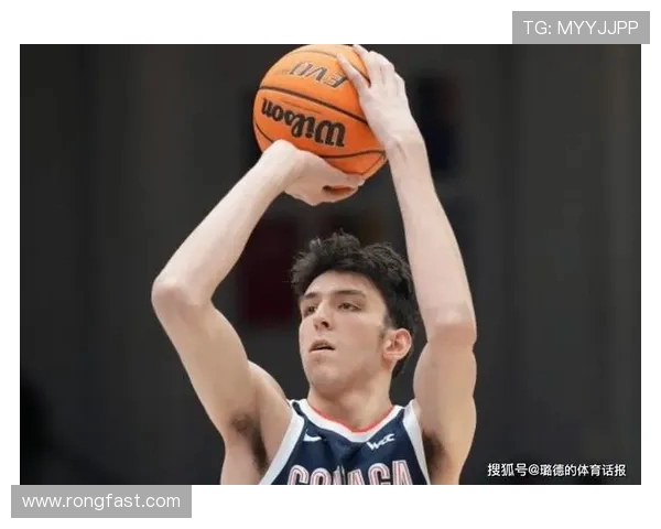 霍姆格伦复出首战表现惊艳七次盖帽助力雷霆重建圆满成功