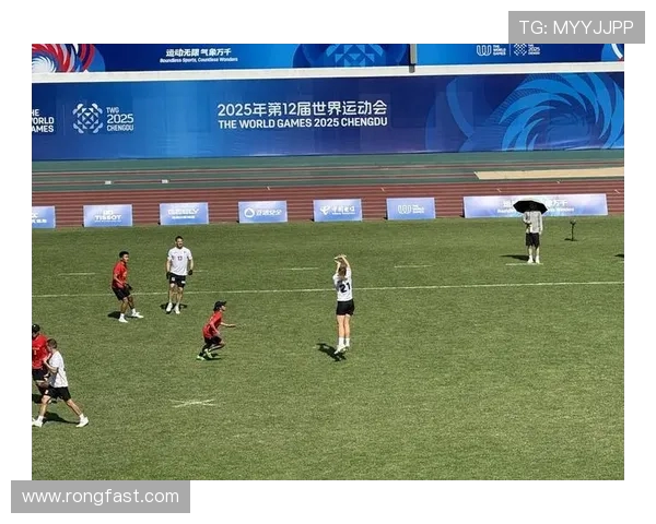 飞盘运动的崛起杭州飞盘队展现团队力量与竞技精神